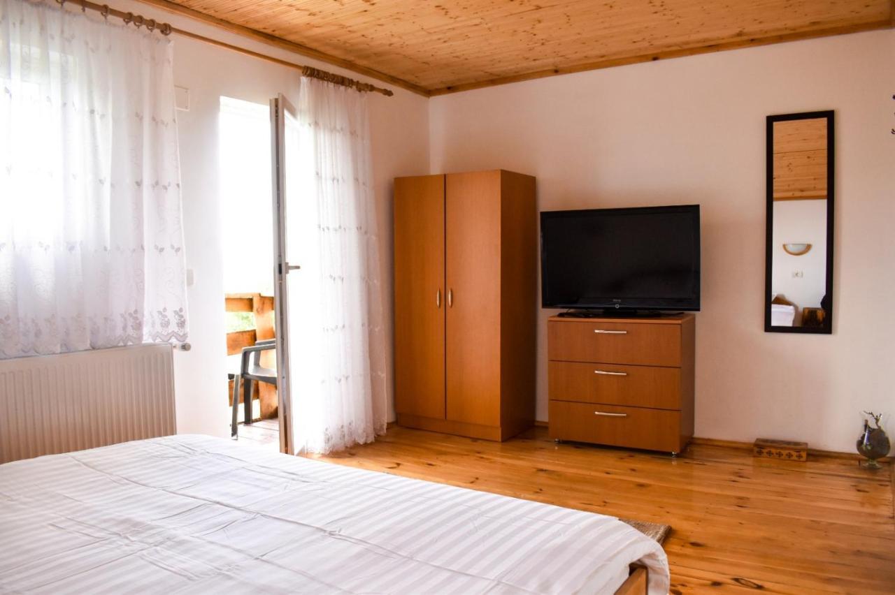 Casa De Sub Hora Villa Zărneşti Dış mekan fotoğraf