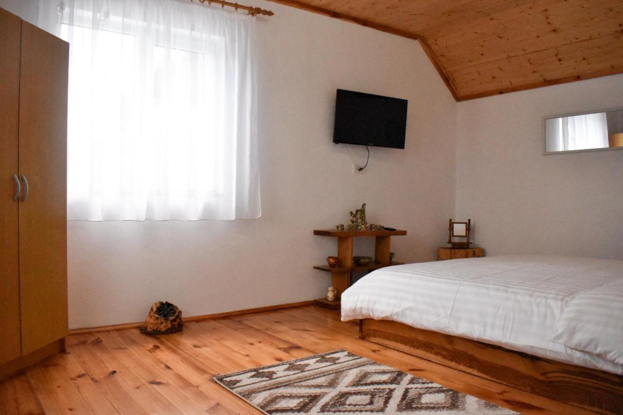 Casa De Sub Hora Villa Zărneşti Dış mekan fotoğraf