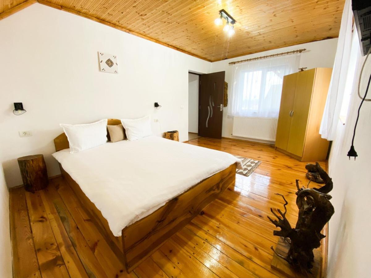 Casa De Sub Hora Villa Zărneşti Dış mekan fotoğraf